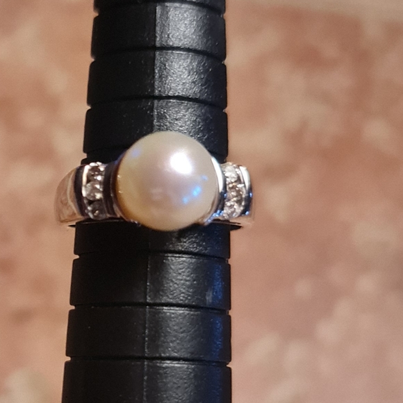 Cultured Pearl & Diamond 14k White Gold Size 5 1/4